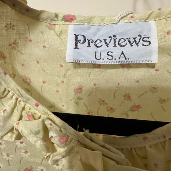 Previews USA vintage nightgown and robe in yellow floral made in USA. - Picture 4 of 6
